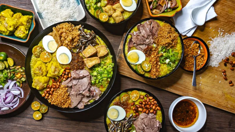 Thailand's Best Meal Is at 7 AM and Americans Have No Idea It Exists